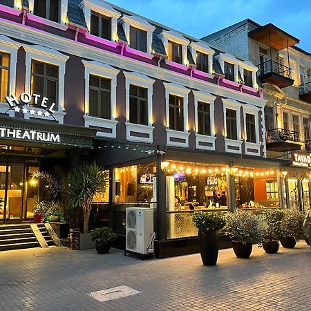 巴库剧院酒店 外观 照片 Theatrium Hotel